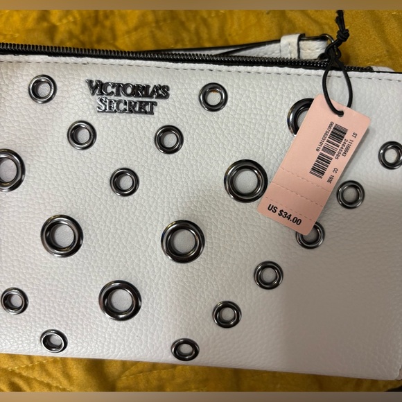 Victoria’s Secret Purse & Matching Wallet ✨ - Picture 9 of 13